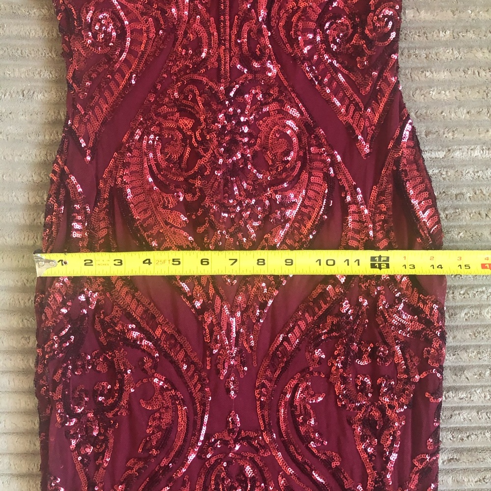 ❤️ RED SEQUIN DRESS ❤️ - Picture 4 of 6